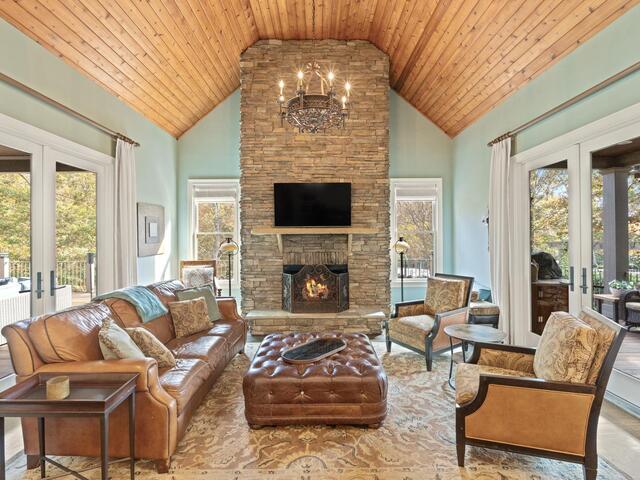 Photo of 176 Reserve Drive