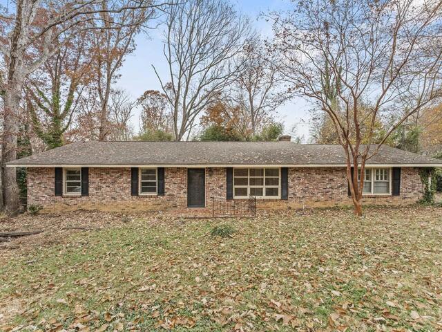 Photo of 136 Holly Circle