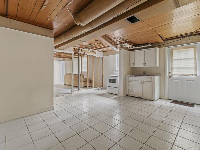 Photo of 136 Holly Circle