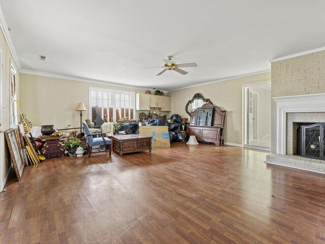 Photo of 136 Holly Circle