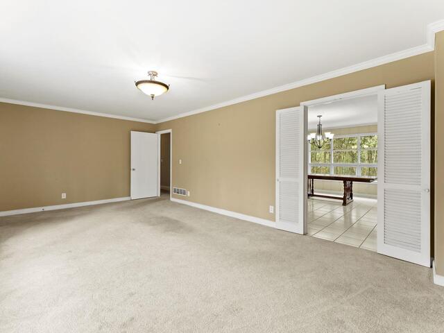 Photo of 136 Holly Circle