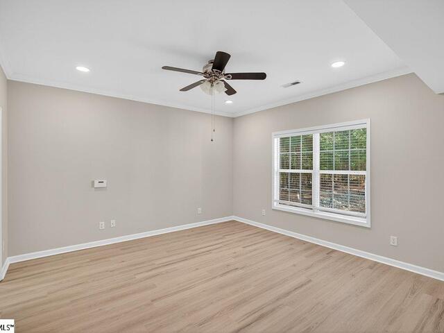 Photo of 120 Harbour Springs Way