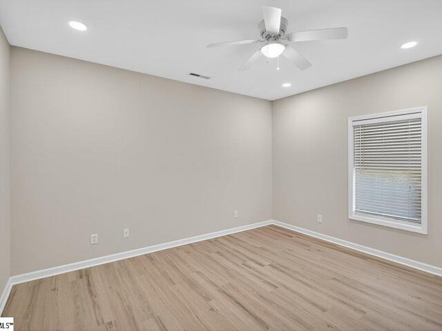 Photo of 120 Harbour Springs Way
