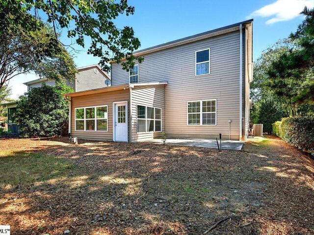 Photo of 120 Harbour Springs Way