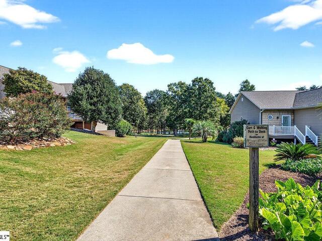 Photo of 120 Harbour Springs Way