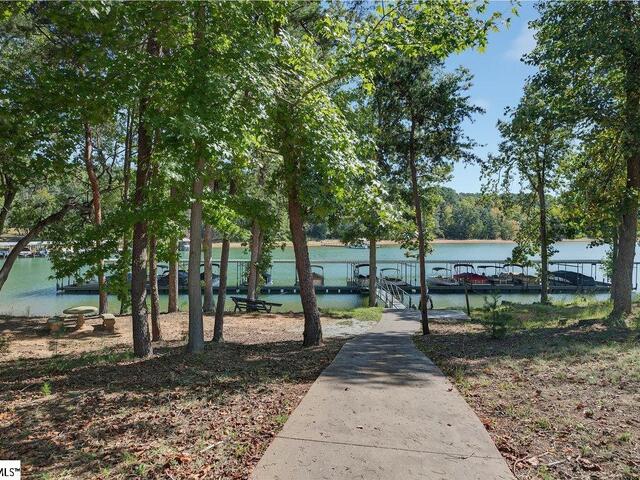 Photo of 120 Harbour Springs Way