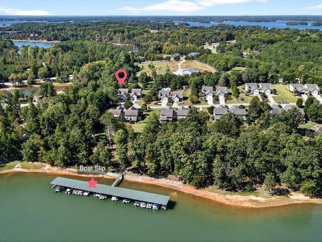 Photo of 120 Harbour Springs Way