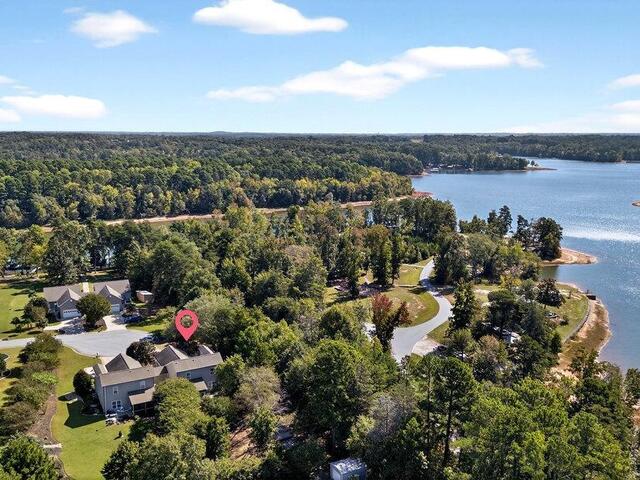 Photo of 120 Harbour Springs Way