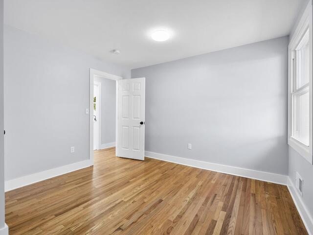 Photo of 217 Greenbriar Drive