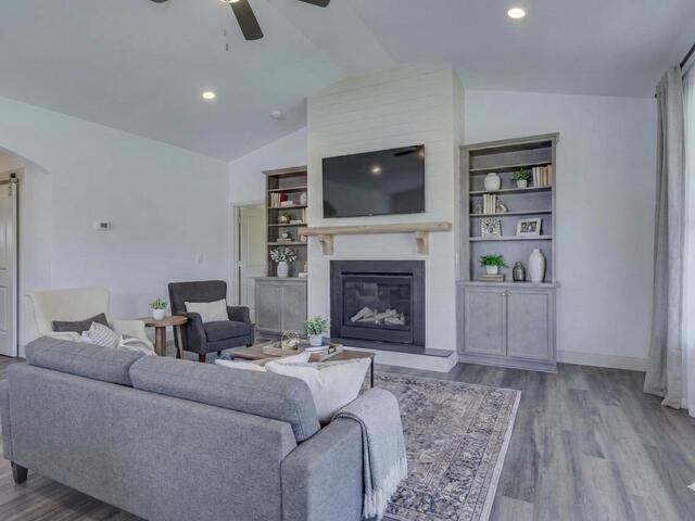 Photo of 106 Old Glory Court