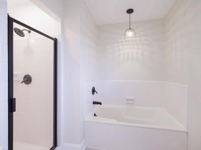 Photo of 219 E Thistle Lane