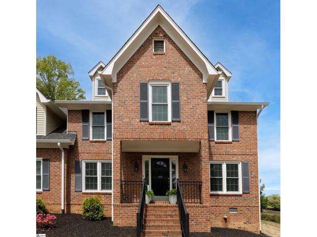 Photo of 219 E Thistle Lane