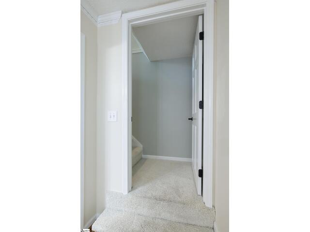 Photo of 219 E Thistle Lane