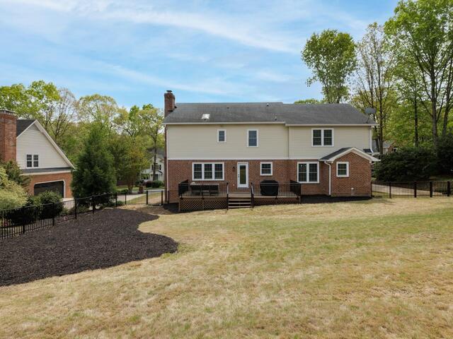 Photo of 219 E Thistle Lane