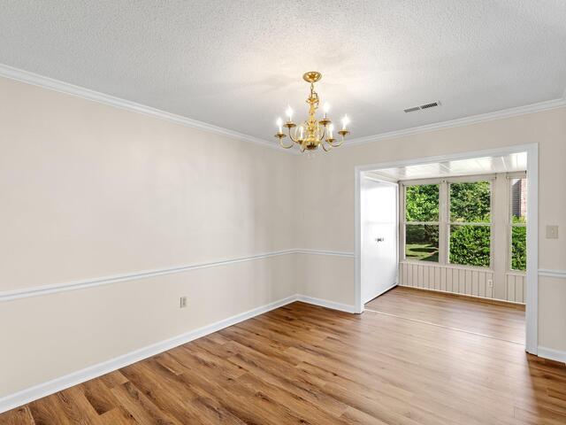 Photo of 925 Cleveland Street