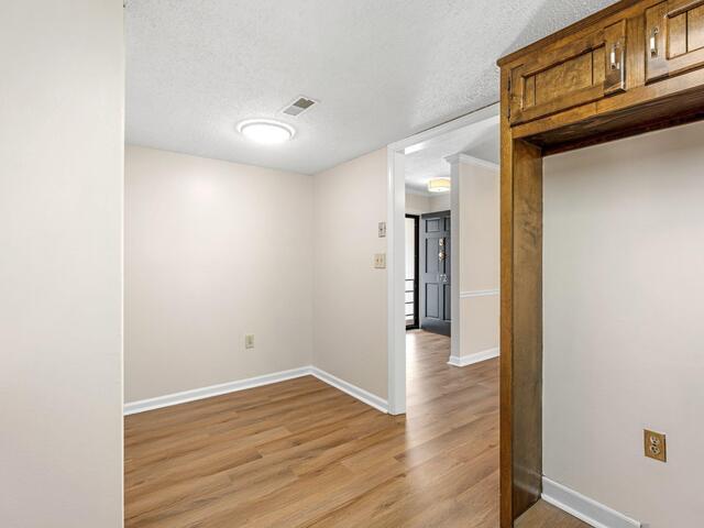 Photo of 925 Cleveland Street