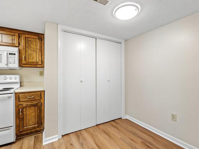 Photo of 925 Cleveland Street