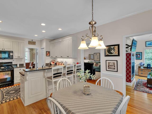 Photo of 123 N Woodfin Ridge Drive