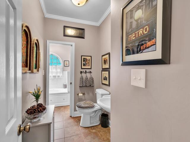 Photo of 123 N Woodfin Ridge Drive