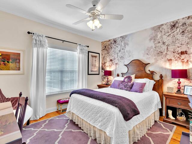 Photo of 123 N Woodfin Ridge Drive