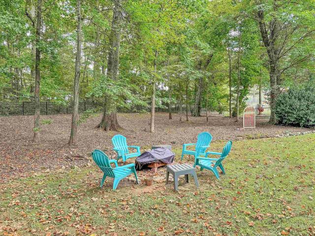 Photo of 123 N Woodfin Ridge Drive