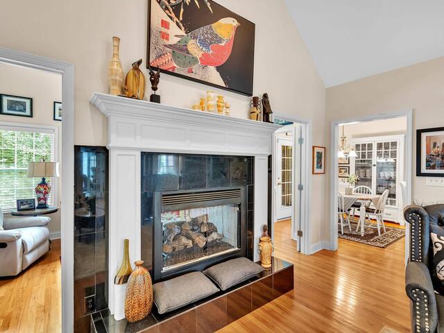 Photo of 123 N Woodfin Ridge Drive