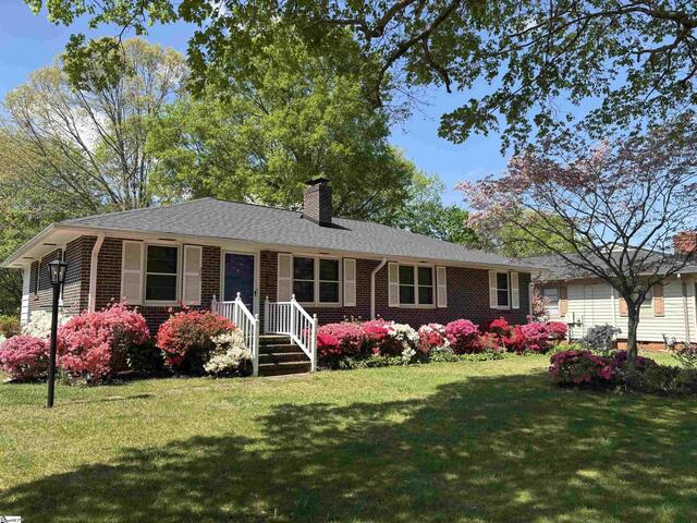 Photo of 207 Alpine Way