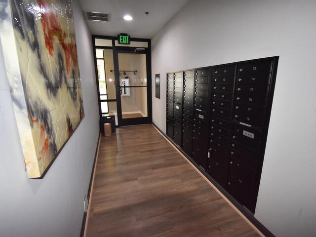 Photo of 100 E Washington Street
