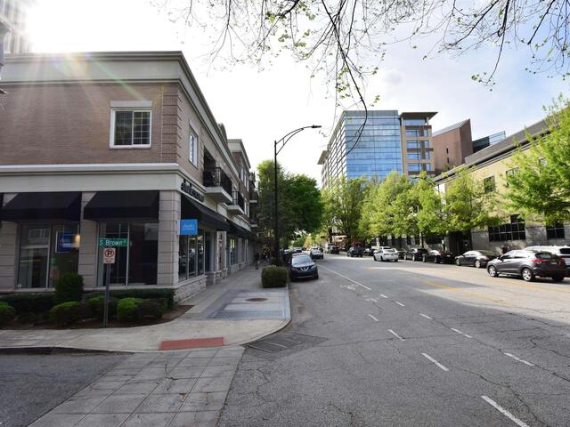Photo of 100 E Washington Street