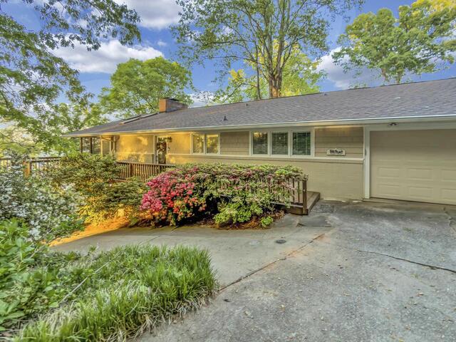 Photo of 132 Lake Bowen Drive