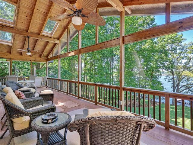 Photo of 132 Lake Bowen Drive