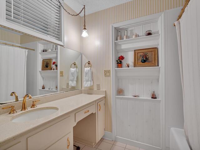 Photo of 132 Lake Bowen Drive