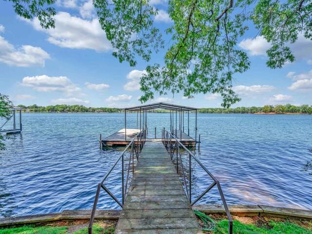 Photo of 132 Lake Bowen Drive