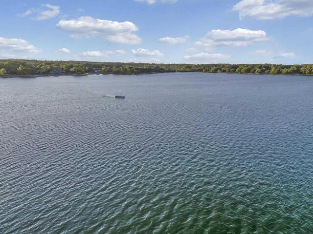 Photo of 132 Lake Bowen Drive