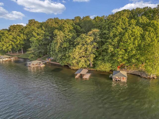 Photo of 132 Lake Bowen Drive