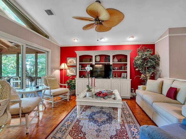 Photo of 132 Lake Bowen Drive