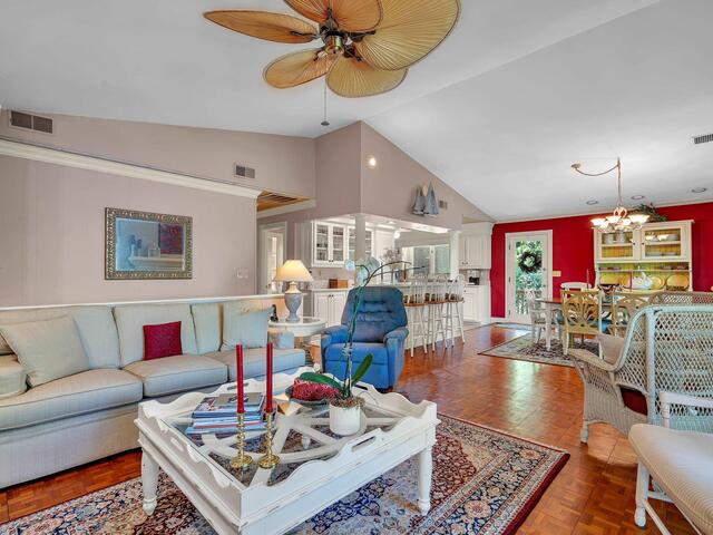 Photo of 132 Lake Bowen Drive