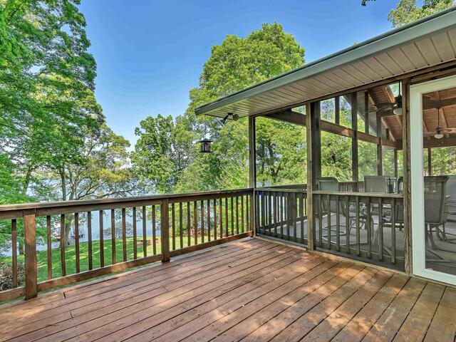 Photo of 132 Lake Bowen Drive