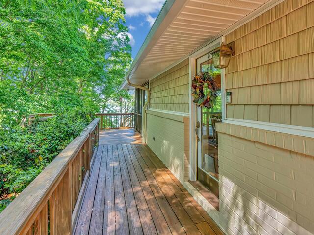 Photo of 132 Lake Bowen Drive