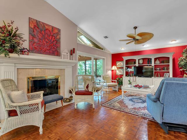 Photo of 132 Lake Bowen Drive