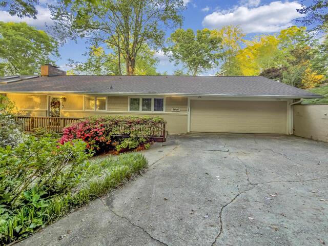 Photo of 132 Lake Bowen Drive
