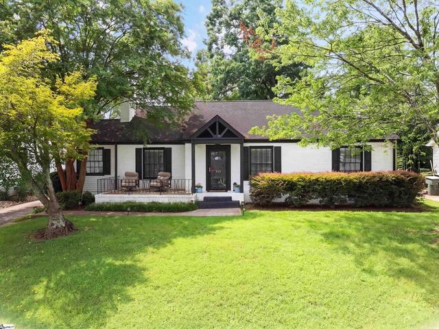 Photo of 453 Longview Terrace