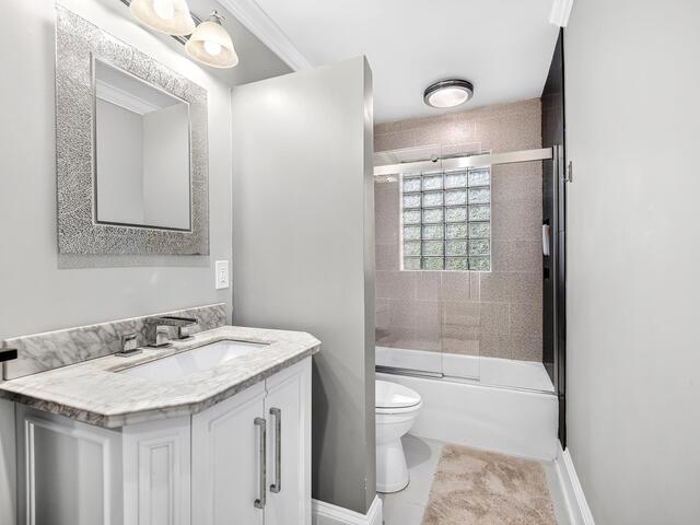 Photo of 453 Longview Terrace