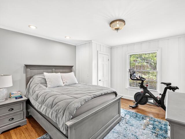 Photo of 453 Longview Terrace