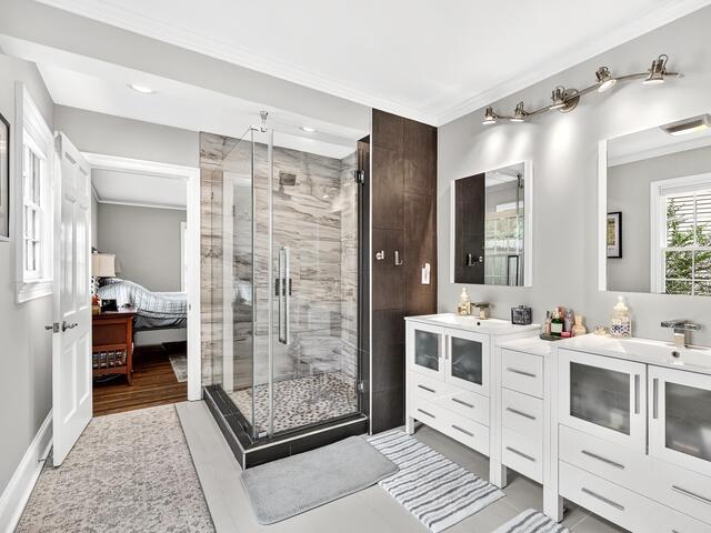 Photo of 453 Longview Terrace