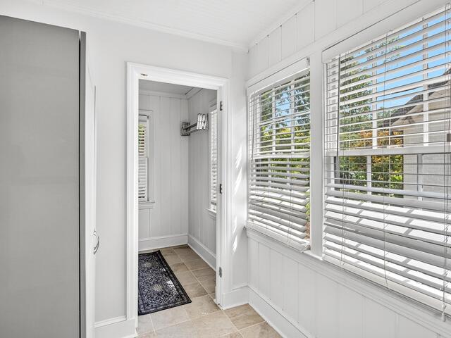 Photo of 453 Longview Terrace