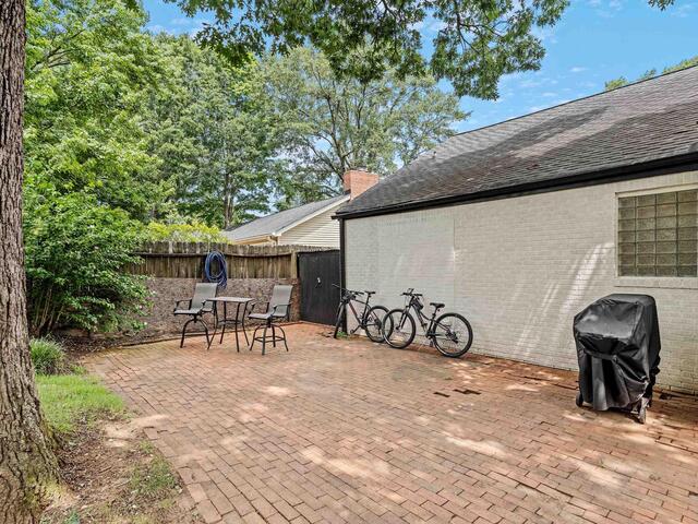 Photo of 453 Longview Terrace