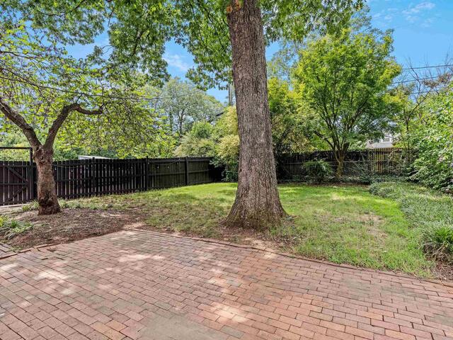 Photo of 453 Longview Terrace