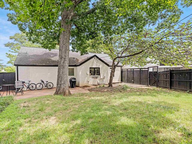 Photo of 453 Longview Terrace