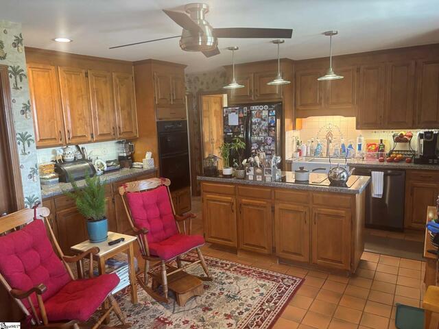 Photo of 672 Boxwood Road